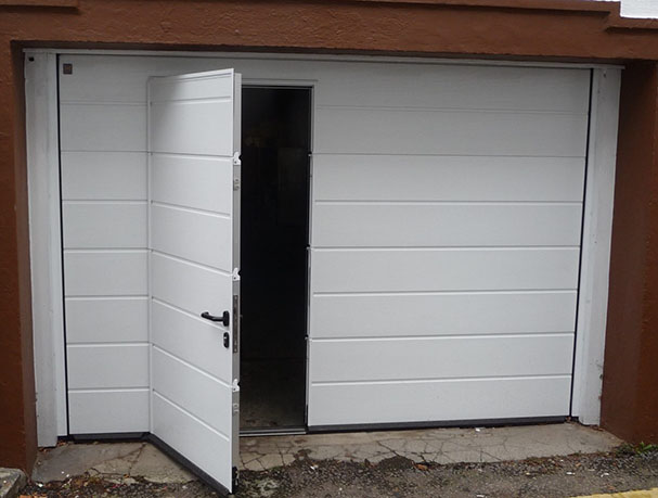 Hormann M rib Insulated sectional garage door with wicket